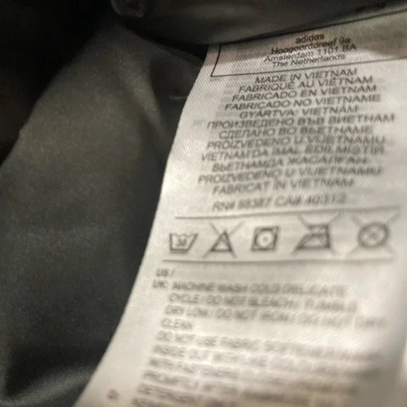 Adidas Women's Black Puffer Jacket - Picture 5 of 5